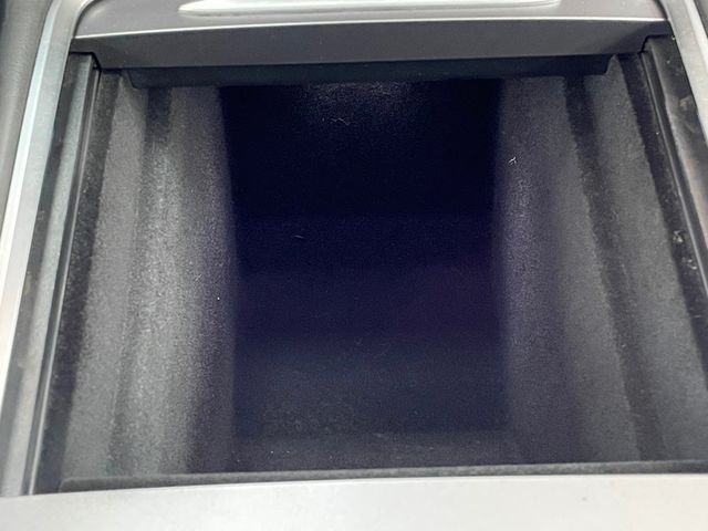 2023 Tesla Model Y Long Range AWD - 22941459 - 40