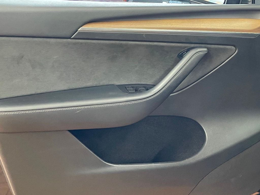 2023 Tesla Model Y Long Range AWD - 22964827 - 13