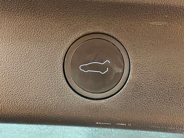 2023 Tesla Model Y Long Range AWD - 22964827 - 19