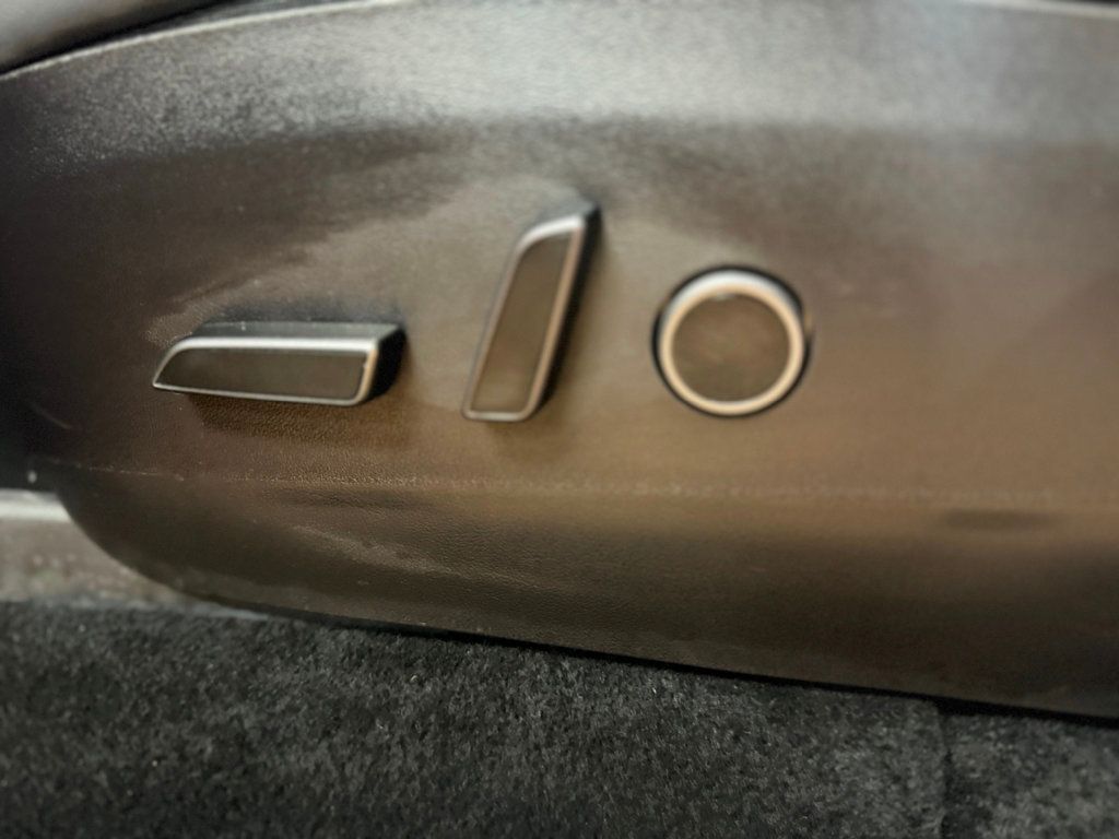 2023 Tesla Model Y Long Range AWD - 22974047 - 12