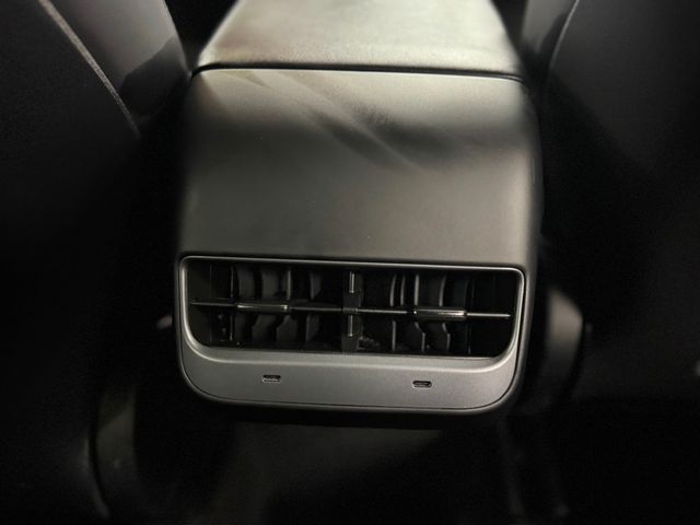 2023 Tesla Model Y Long Range AWD - 22974047 - 32