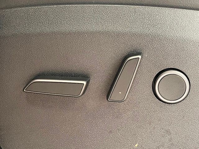 2023 Tesla Model Y Long Range AWD - 22992446 - 12