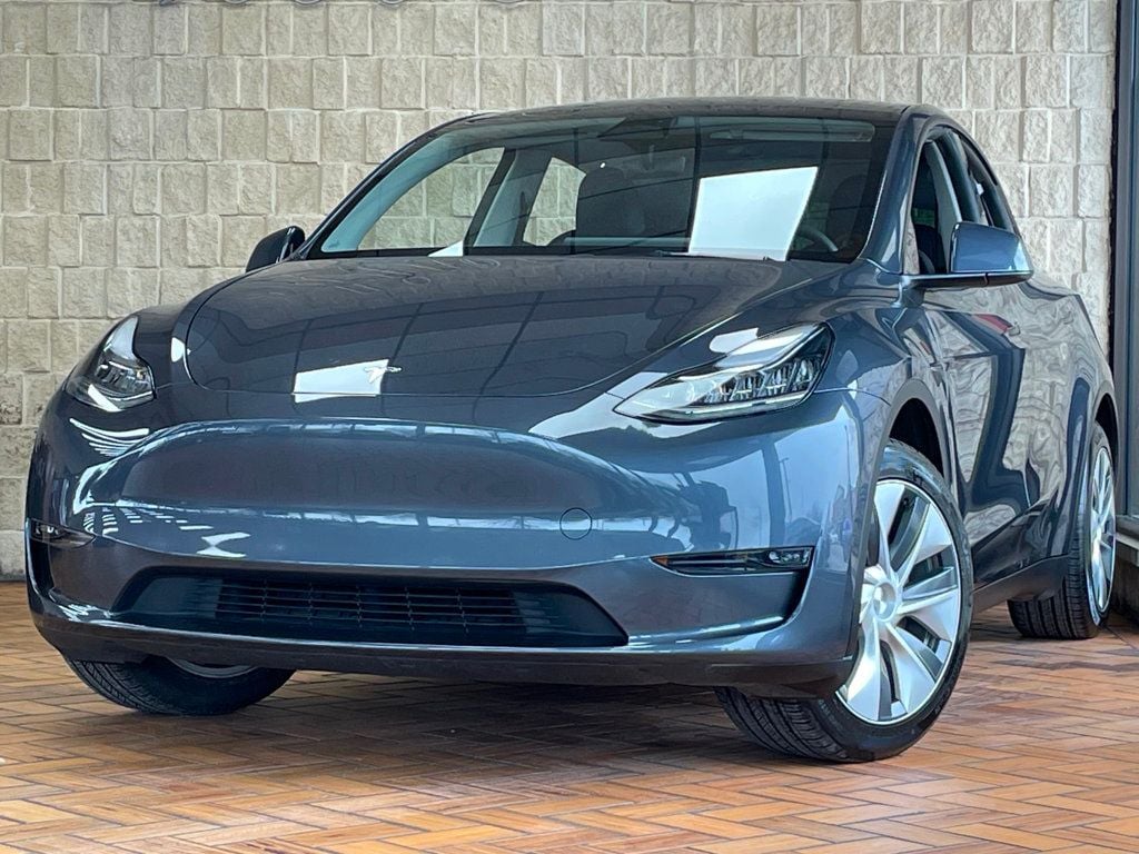 2023 Tesla Model Y Long Range AWD - 22992446 - 1