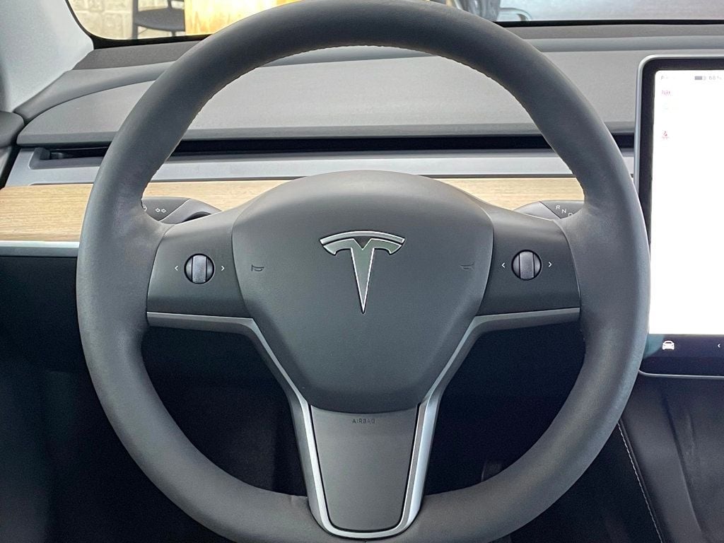 2023 Tesla Model Y Long Range AWD - 22992446 - 23