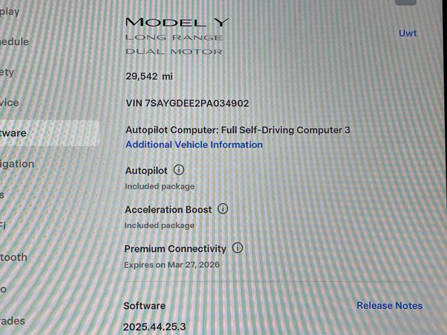 2023 Tesla Model Y Long Range AWD - 22992446 - 39