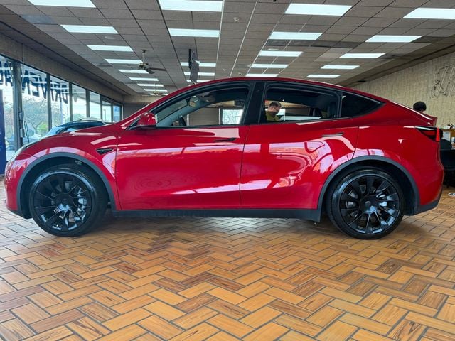 2023 Tesla Model Y Long Range Dual Motor All-Wheel Drive's photo