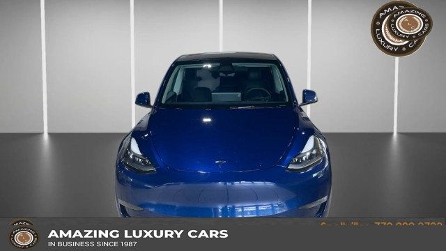 2023 Tesla Model Y Long Range Dual Motor All-Wheel Drive's photo