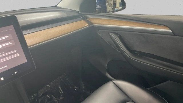 2023 Tesla Model Y Long Range AWD - 23014681 - 20