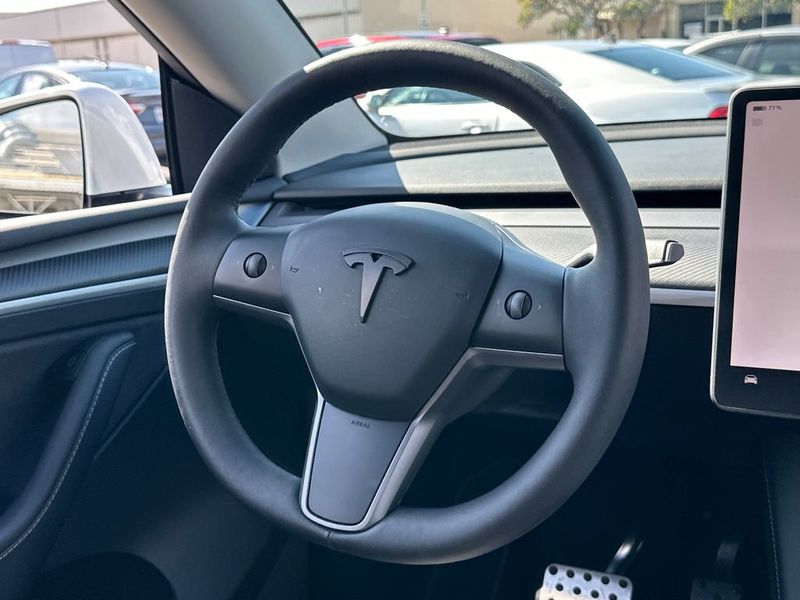 2023 Tesla Model Y Long Range AWD - 22970150 - 16