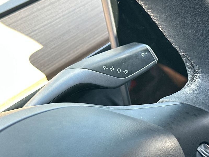 2023 Tesla Model Y Long Range AWD - 23004494 - 18