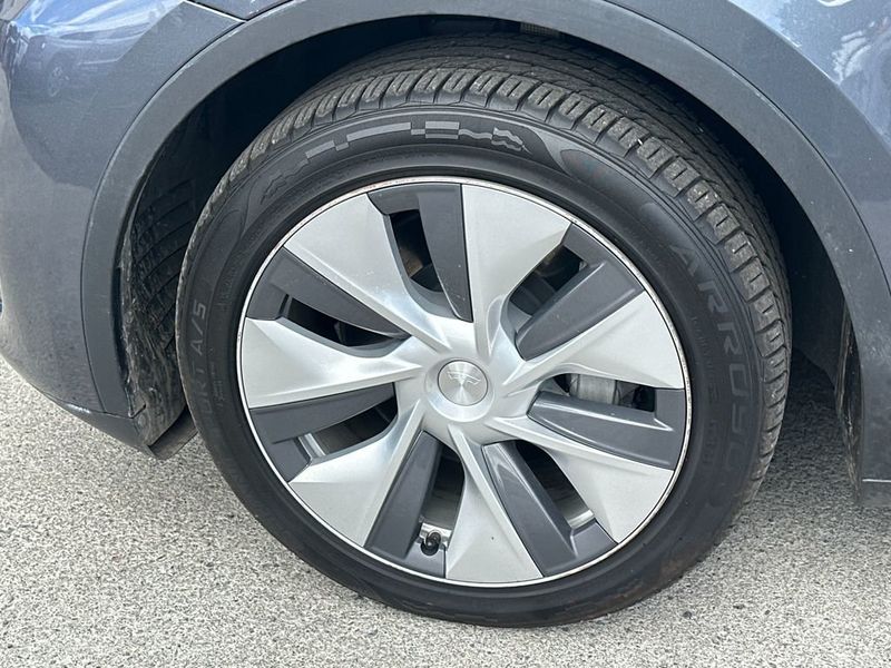 2023 Tesla Model Y Long Range AWD - 23039211 - 10