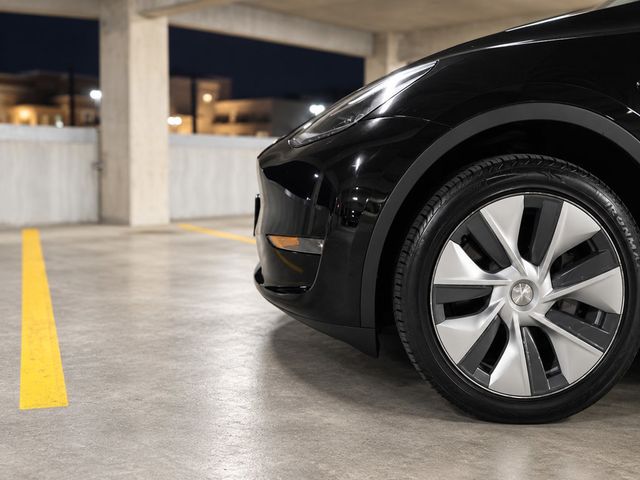 2023 Tesla Model Y Long Range AWD - 23084122 - 15