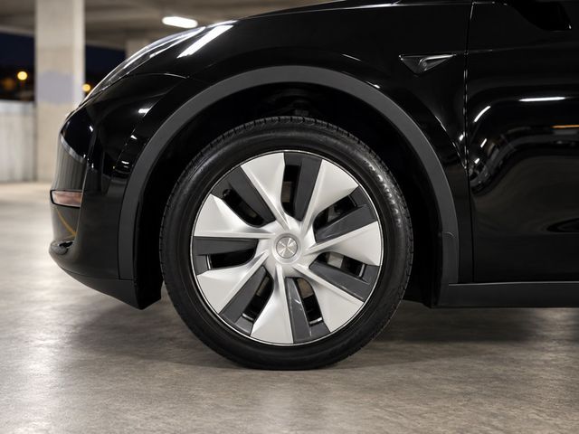 2023 Tesla Model Y Long Range AWD - 23084122 - 17