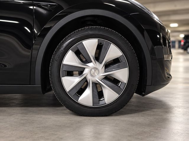 2023 Tesla Model Y Long Range AWD - 23084122 - 18
