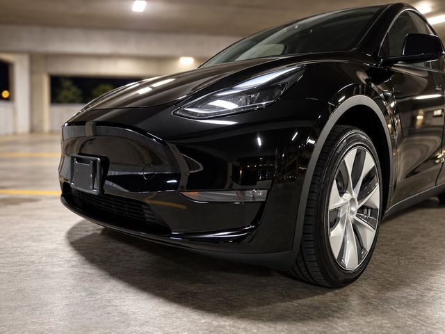 2023 Tesla Model Y Long Range AWD - 23084122 - 24