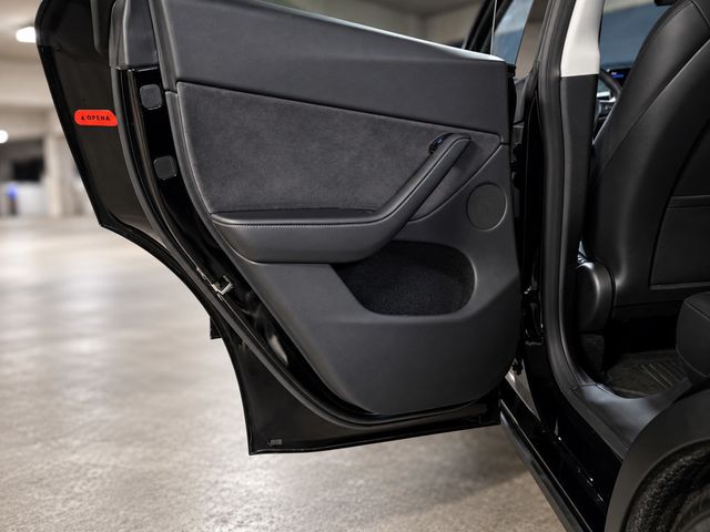 2023 Tesla Model Y Long Range AWD - 23084122 - 33