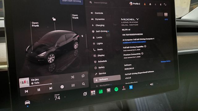 2023 Tesla Model Y Long Range AWD - 23084122 - 46