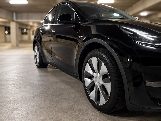 2023 Tesla Model Y Long Range AWD - 23084122 - 6