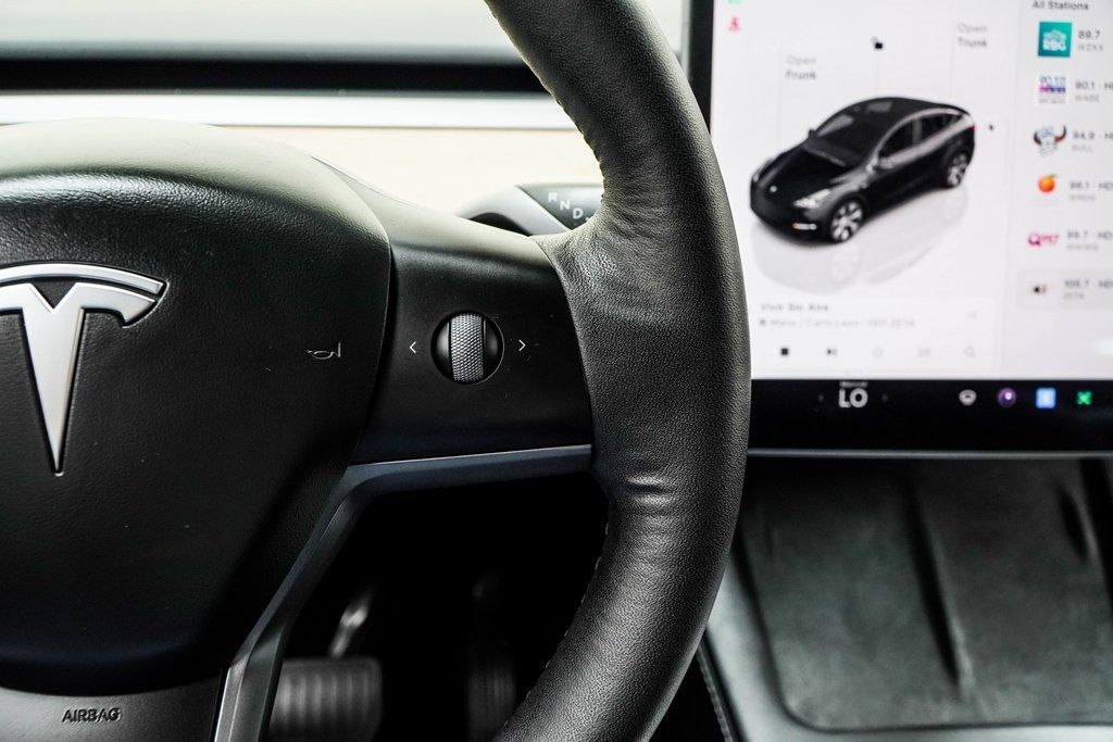 2023 Tesla Model Y Long Range photo 23