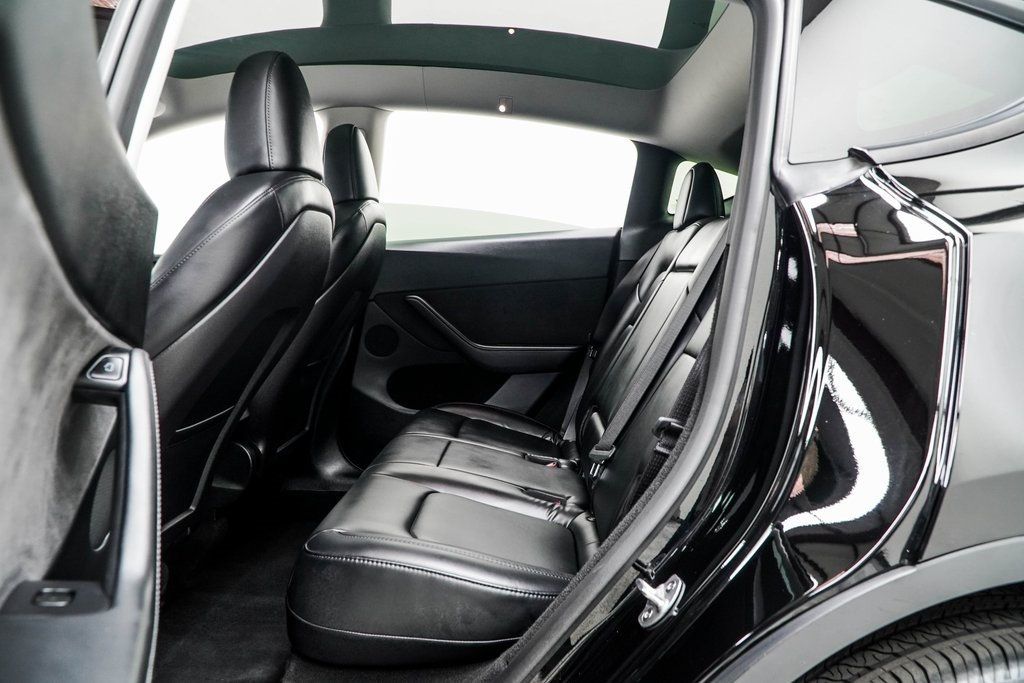 2023 Tesla Model Y Long Range photo 30