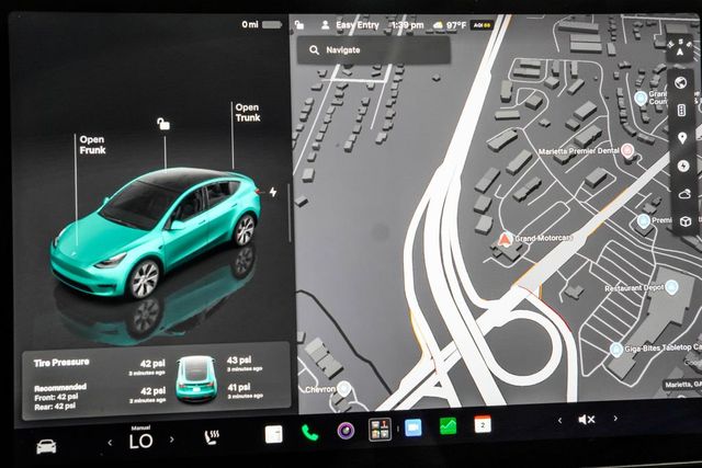 2023 Tesla Model Y Long Range AWD - 23045635 - 22