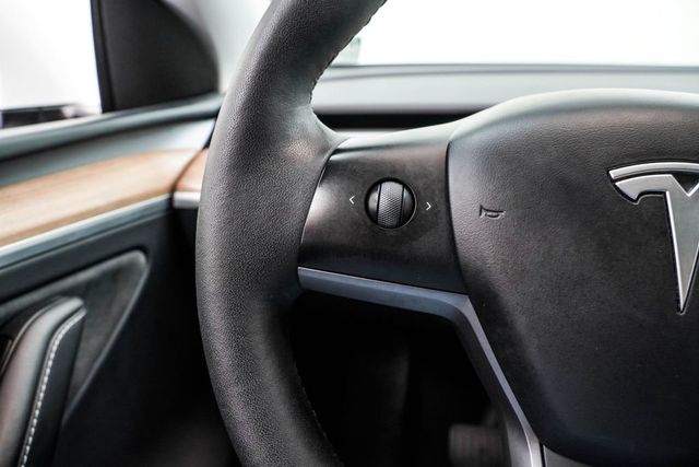 2023 Tesla Model Y Long Range AWD - 23045635 - 28