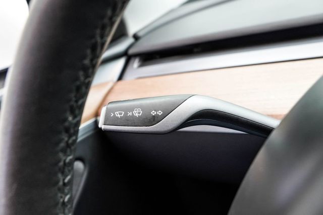 2023 Tesla Model Y Long Range AWD - 23045635 - 30
