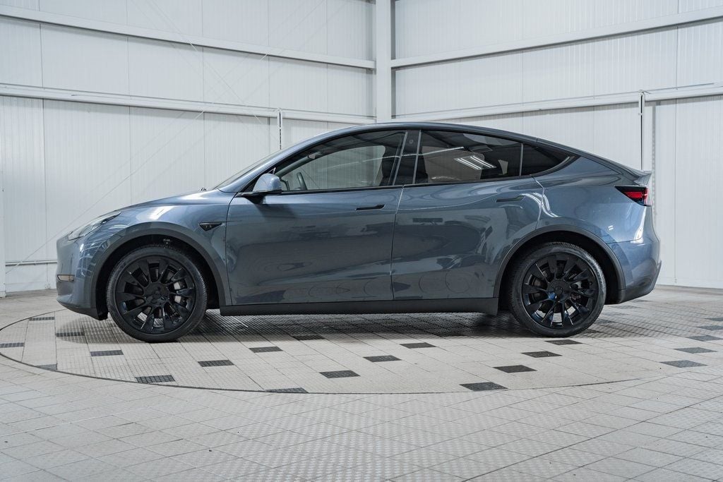 2023 Tesla Model Y Long Range AWD - 22766466 - 3