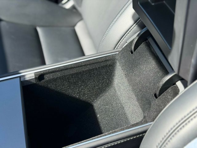 2023 Tesla Model Y Long Range AWD - 23033564 - 33