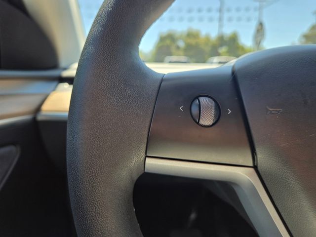 2023 Tesla Model Y Long Range AWD - 23026688 - 25