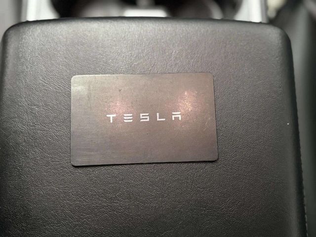 2023 Tesla Model Y Long Range AWD - 22981782 - 33