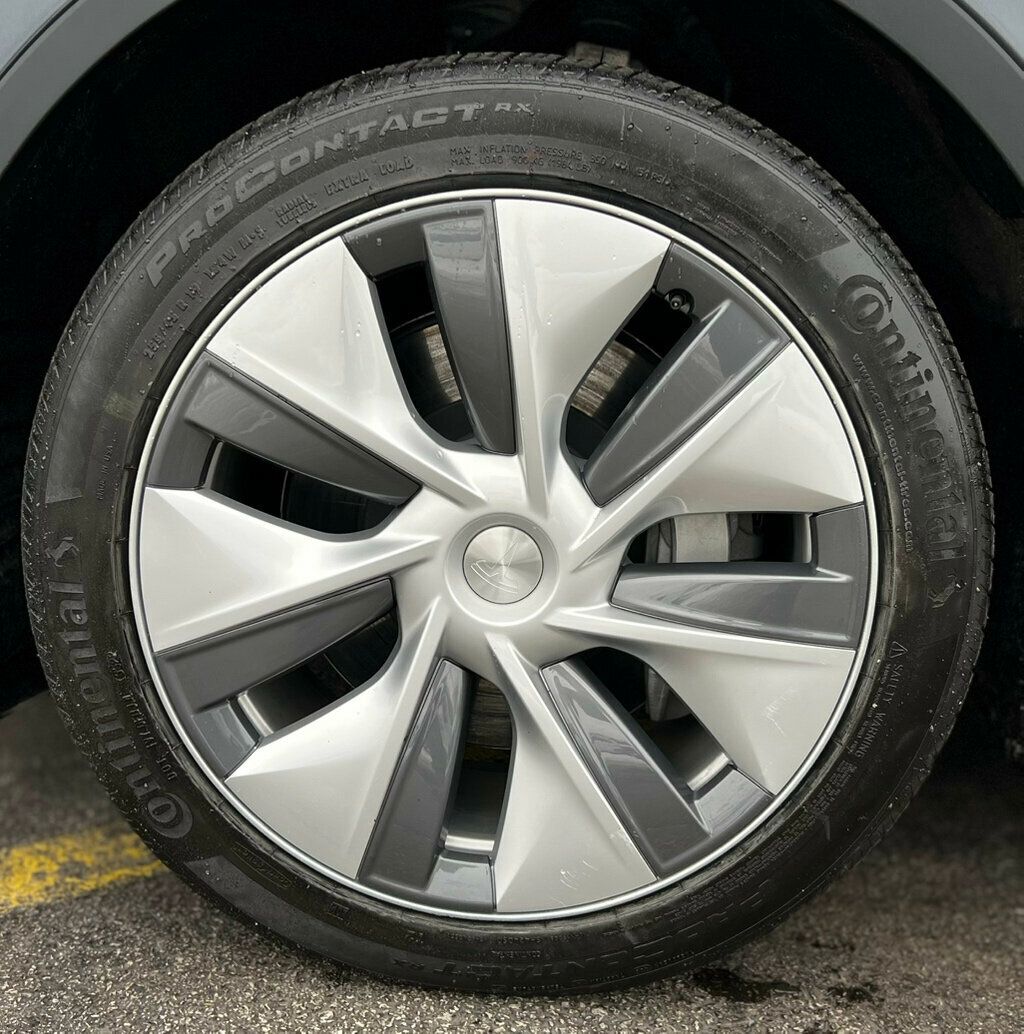 2023 Tesla Model Y Long Range AWD - 22952930 - 27