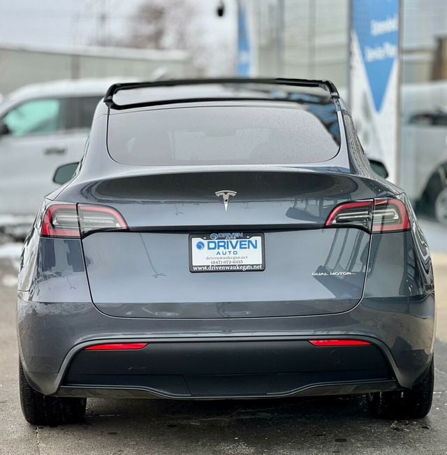 2023 Tesla Model Y Long Range AWD - 22952930 - 3