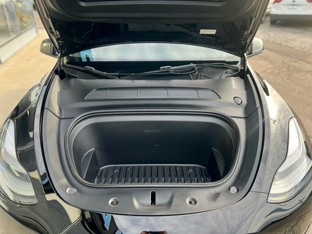2023 Tesla Model Y Long Range AWD - 22992656 - 9