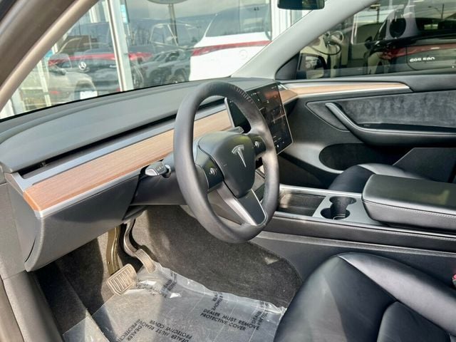 2023 Tesla Model Y Long Range AWD - 22992656 - 11