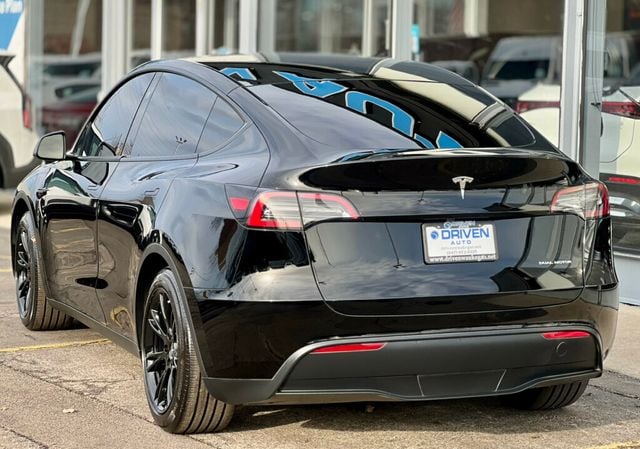 2023 Tesla Model Y Long Range AWD - 22992656 - 33