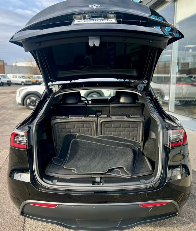 2023 Tesla Model Y Long Range AWD - 22992656 - 6