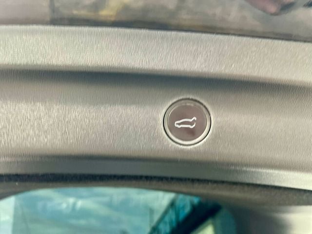 2023 Tesla Model Y Long Range AWD - 22992656 - 7