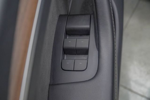 2023 Tesla Model Y Long Range AWD - 23009662 - 30
