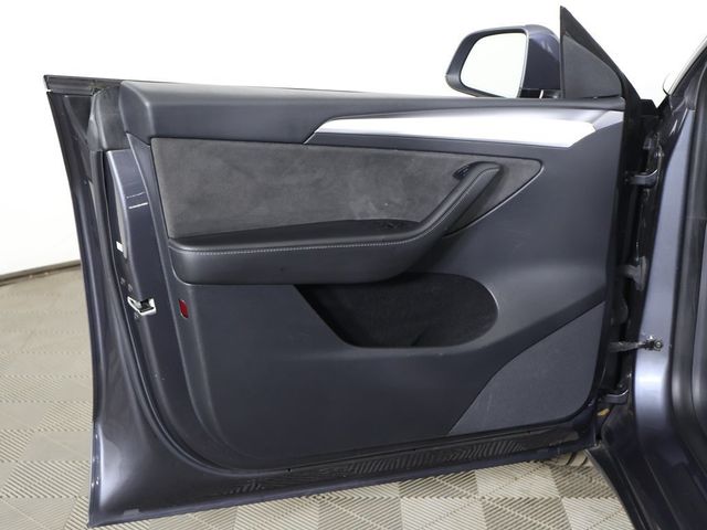 2023 Tesla Model Y Long Range AWD - 22991907 - 24