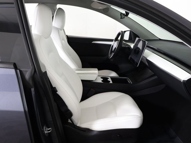 2023 Tesla Model Y Long Range AWD - 22991907 - 31
