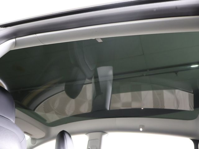 2023 Tesla Model Y Long Range AWD - 22994576 - 21