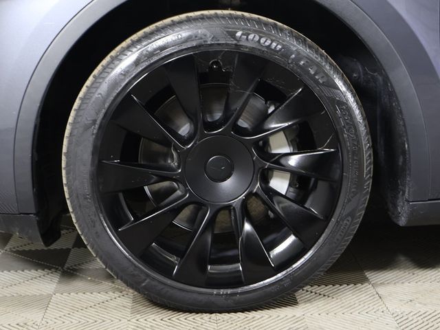 2023 Tesla Model Y Long Range AWD - 22994576 - 23
