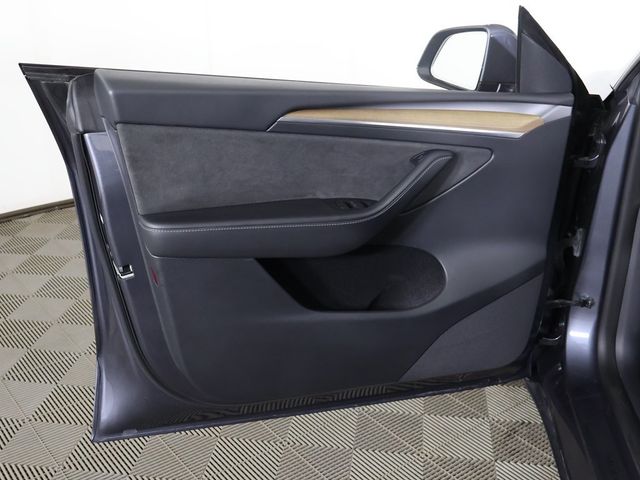 2023 Tesla Model Y Long Range AWD - 22994576 - 24