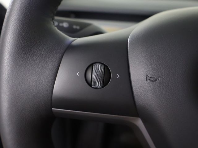 2023 Tesla Model Y Long Range AWD - 22994576 - 41