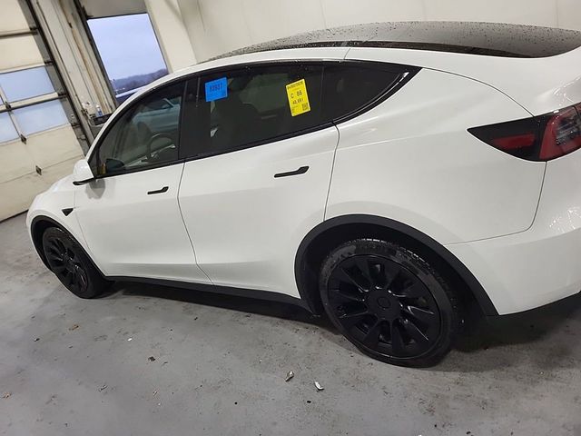 2023 Tesla Model Y Long Range AWD - 23008235 - 3