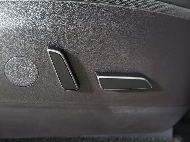 2023 Tesla Model Y Long Range AWD - 23008506 - 35