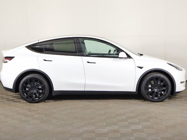 2023 Tesla Model Y Long Range AWD - 23037557 - 17