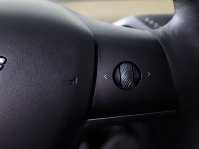 2023 Tesla Model Y Long Range AWD - 23037557 - 42