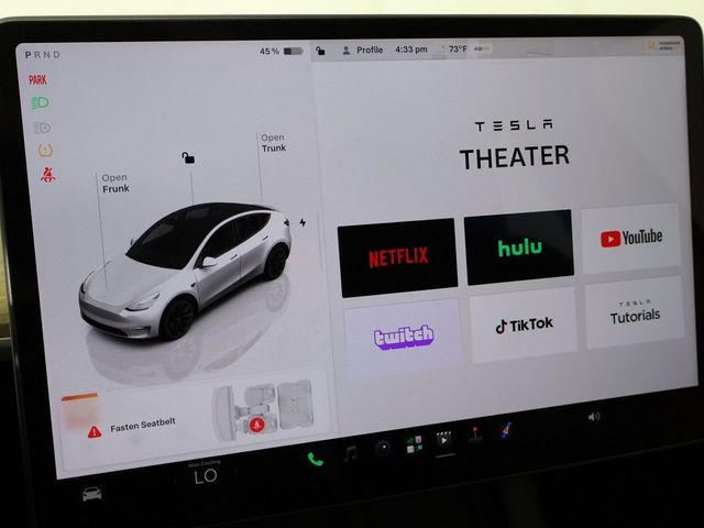 2023 Tesla Model Y Long Range AWD - 23037557 - 54